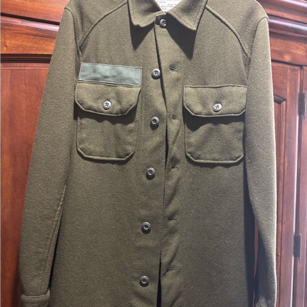 Vintage 1977 Military Wool Field Shirt Jacket, Olive green, Like New! Size small